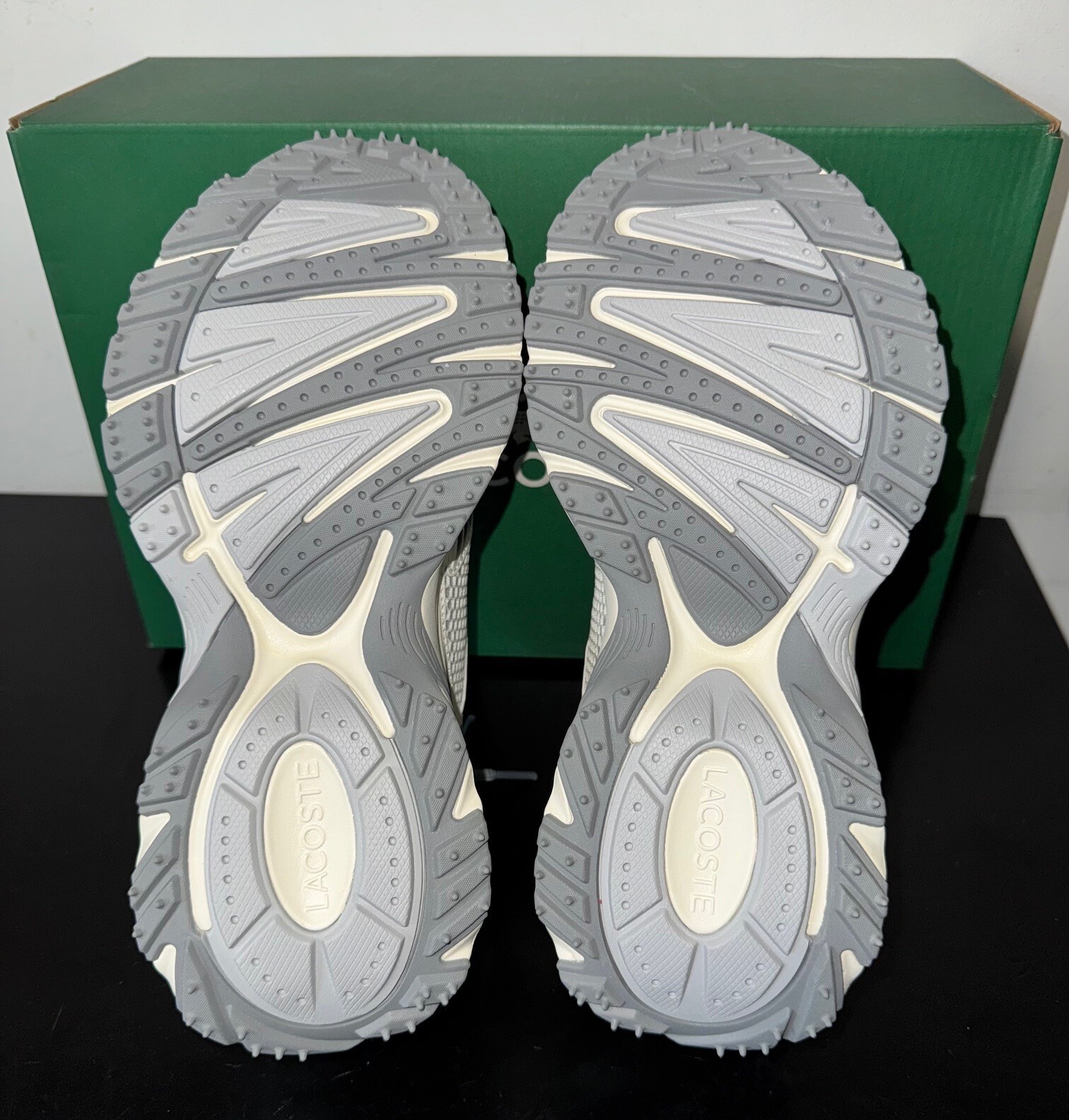 Lacoste L003 NEO SHOT Women’s Sneakers Off White / Grey. Sizes 5.5 to 10 USA