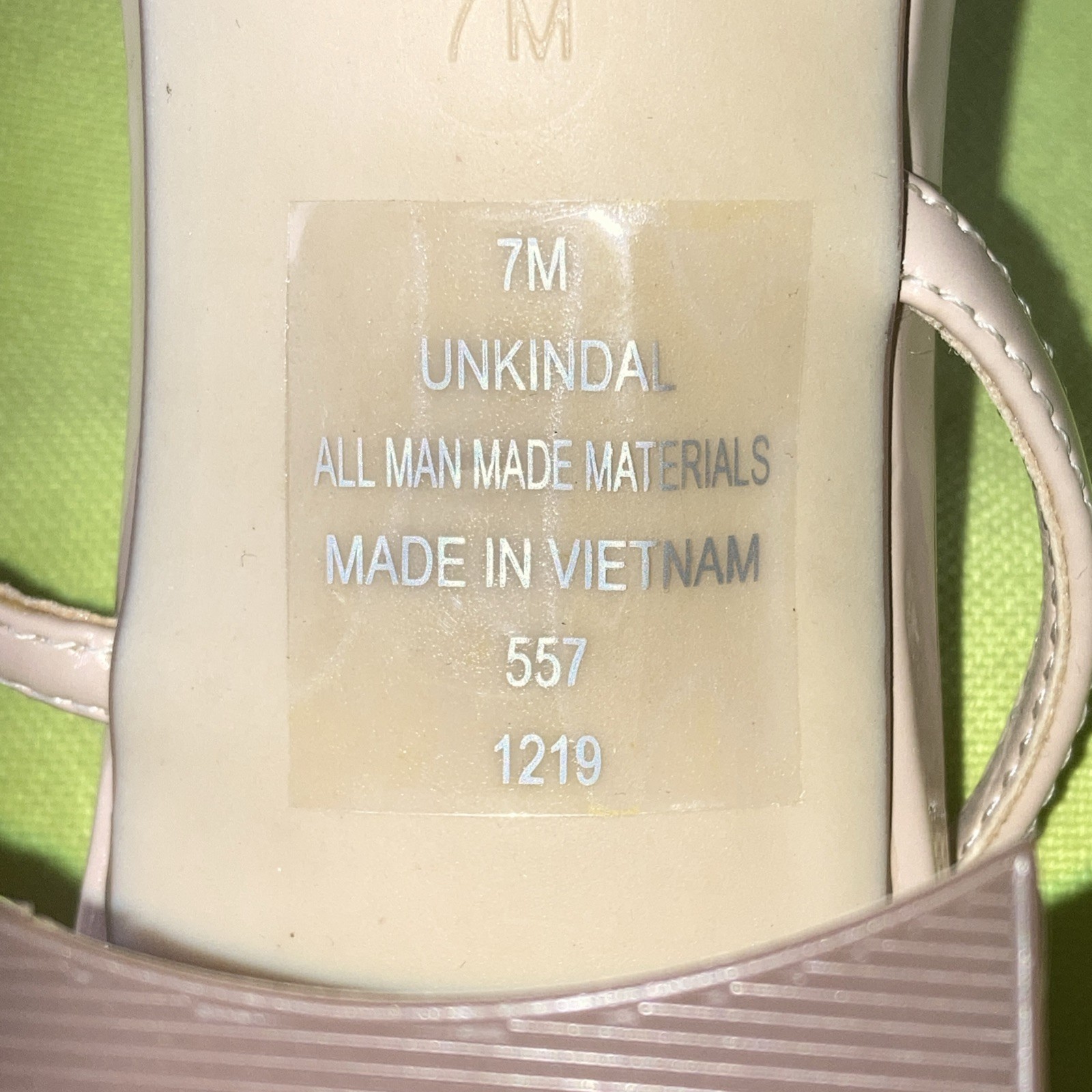 Unisa Women’s Vegan Leather Sandals Size 7M Pink Nude Color Buckle Straps Heel