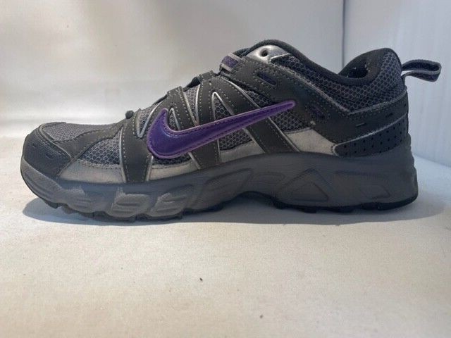 Nike Women’s Alvord 8 Grey/Purple – Size:8.5 – (D) – Medium/Standard