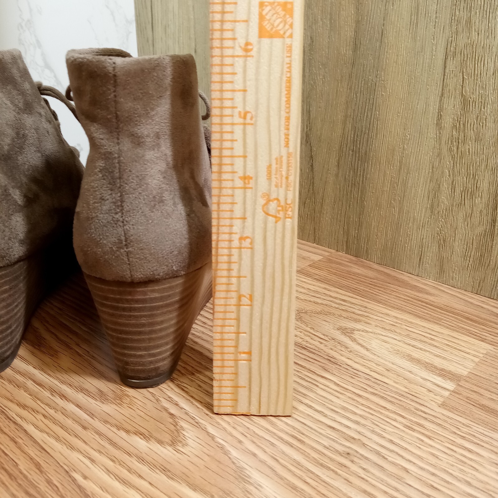 Dr. Scholls Dakota Wedge Booties Womens Size 7 M EU 37 Shoes Tassle Comfort Tan