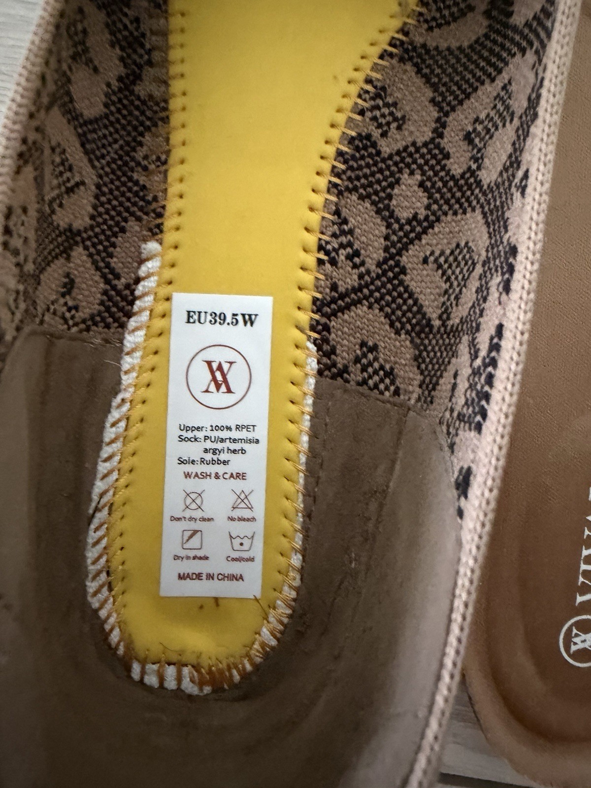 Vivaia Women’s Sz 39.5 MARGOT 2.0 Square Toe Flats Leopard Print Comfort Shoe