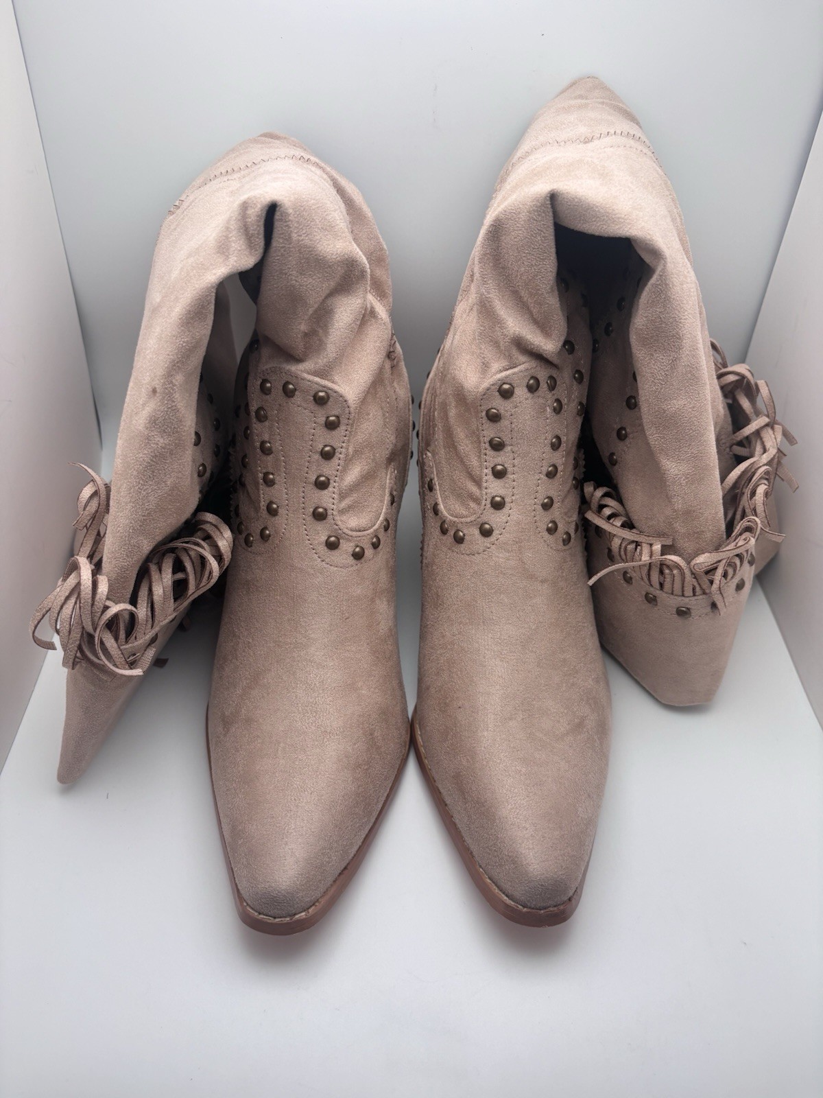 White Fox Lyana Knee High Western Boots In Faux Suede Taupe Size 9 Studded $109