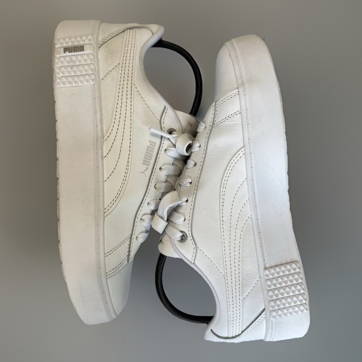 Puma Shoes Womens 7.5 Smash Platform V2 SoftForm Sneaker White Lace Up 394006-01