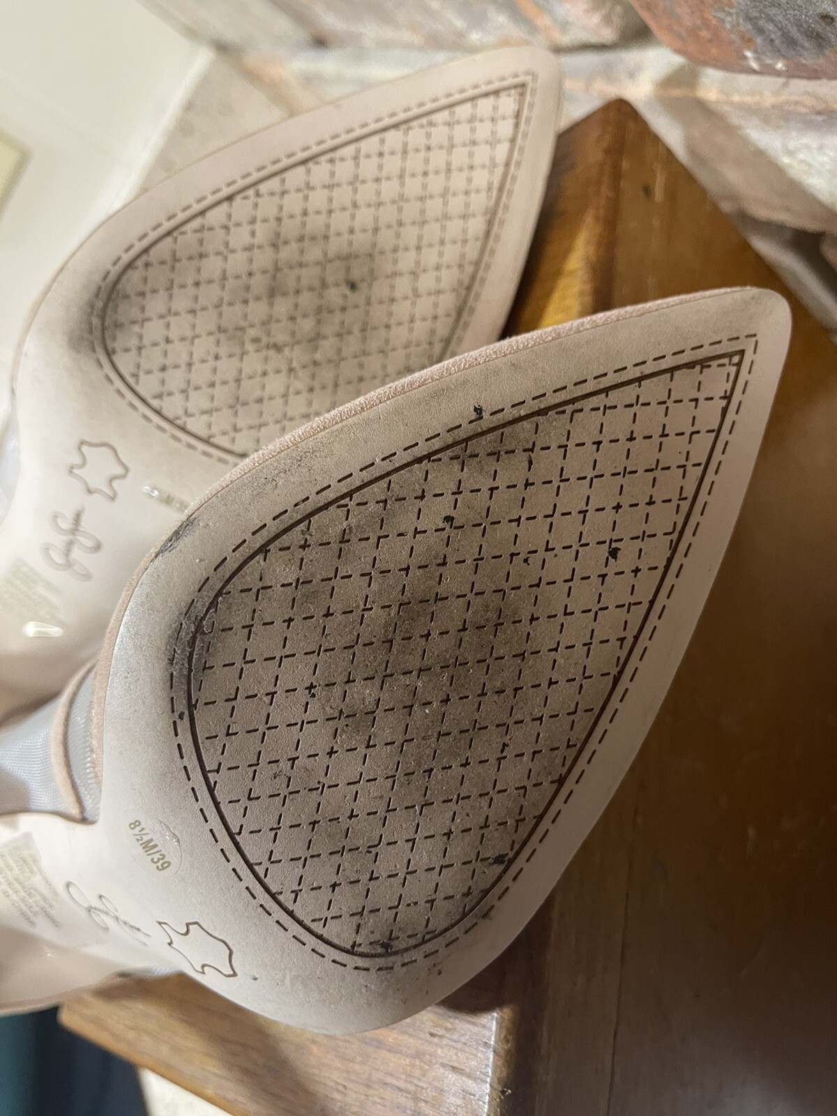 JESSICA SIMPSON JP-Pescanta 8.5 4.25”HEEL HEIGHT NUDE LEATHER Sole Mesh SHOES