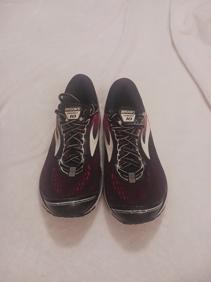 Brooks Ghost 10 Pink and Black Peacock 1202461B067 Size 10