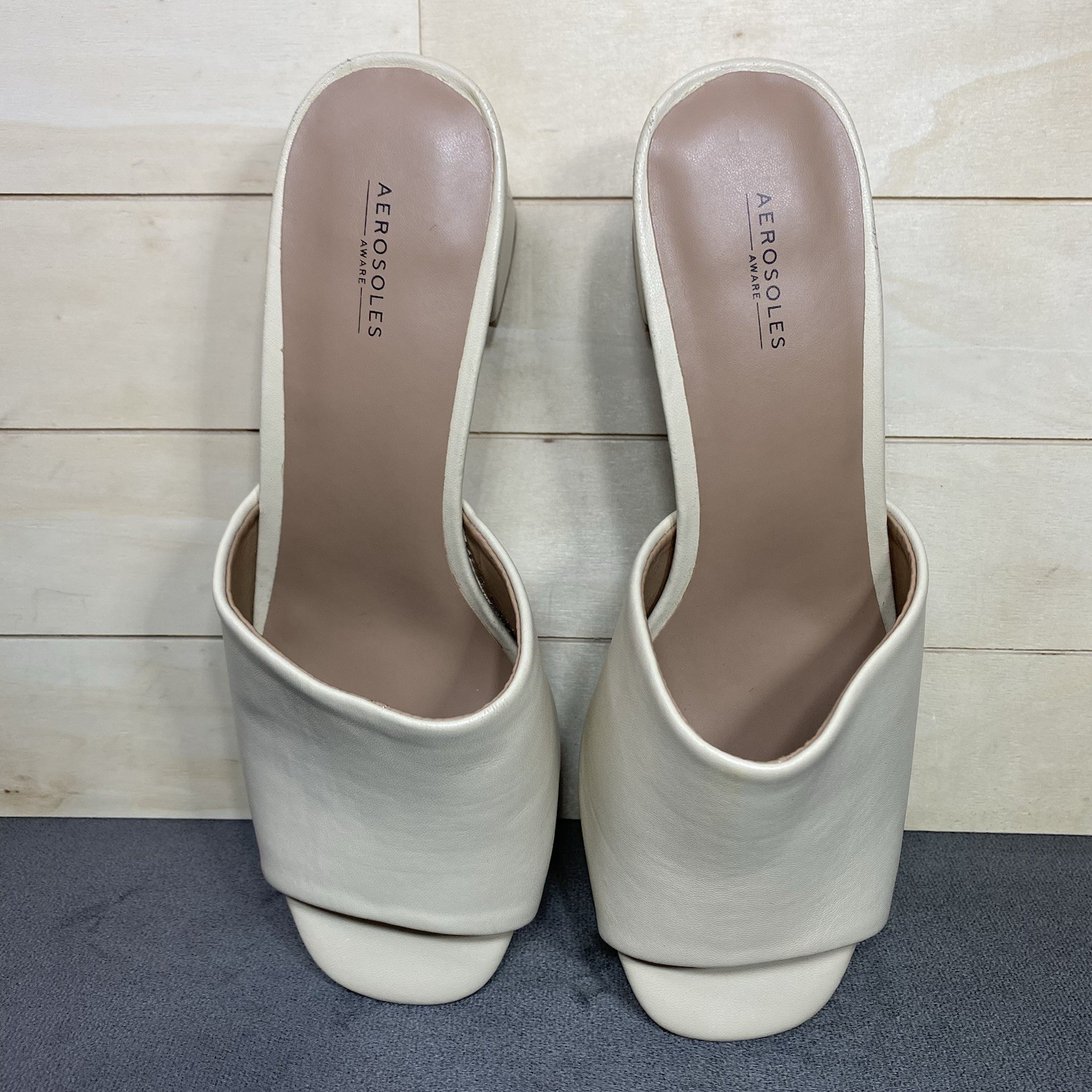 Aerosoles Aware Entree Pumps Heels Cream Women’s Size 8 M Shoes