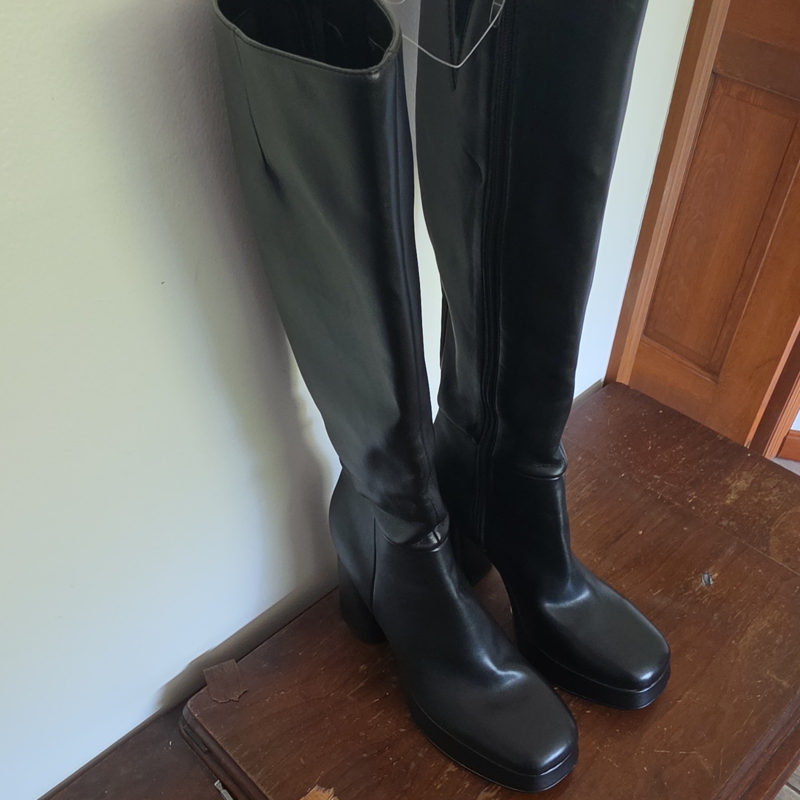 Nine West Black Knee High Riding Boots Zip Square Toe Regular Calf US 9 M