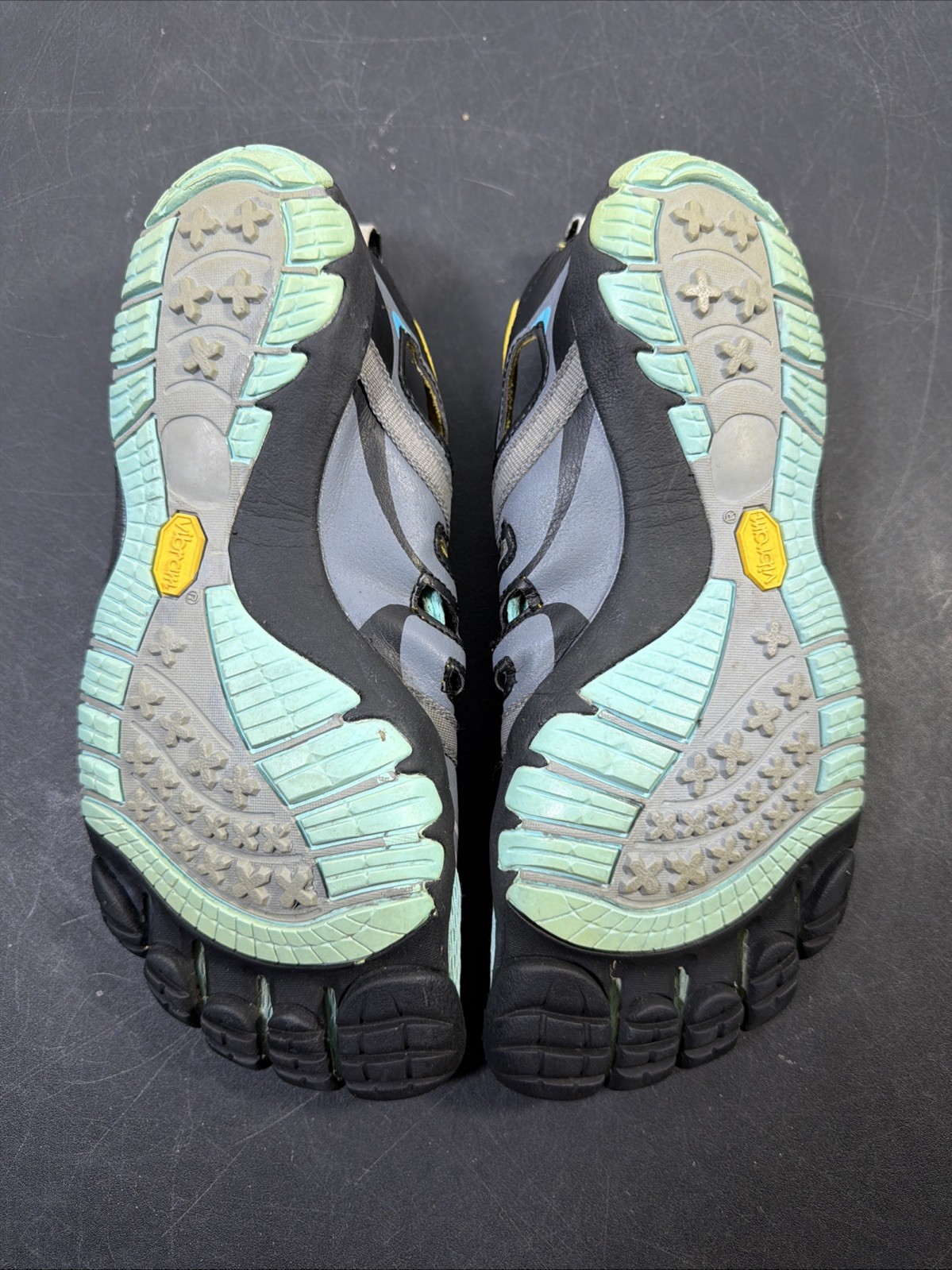 Vibram FiveFingers Running Shoes Barefoot Womens 8.5-9 Euro 40 13w4304 Outdoors