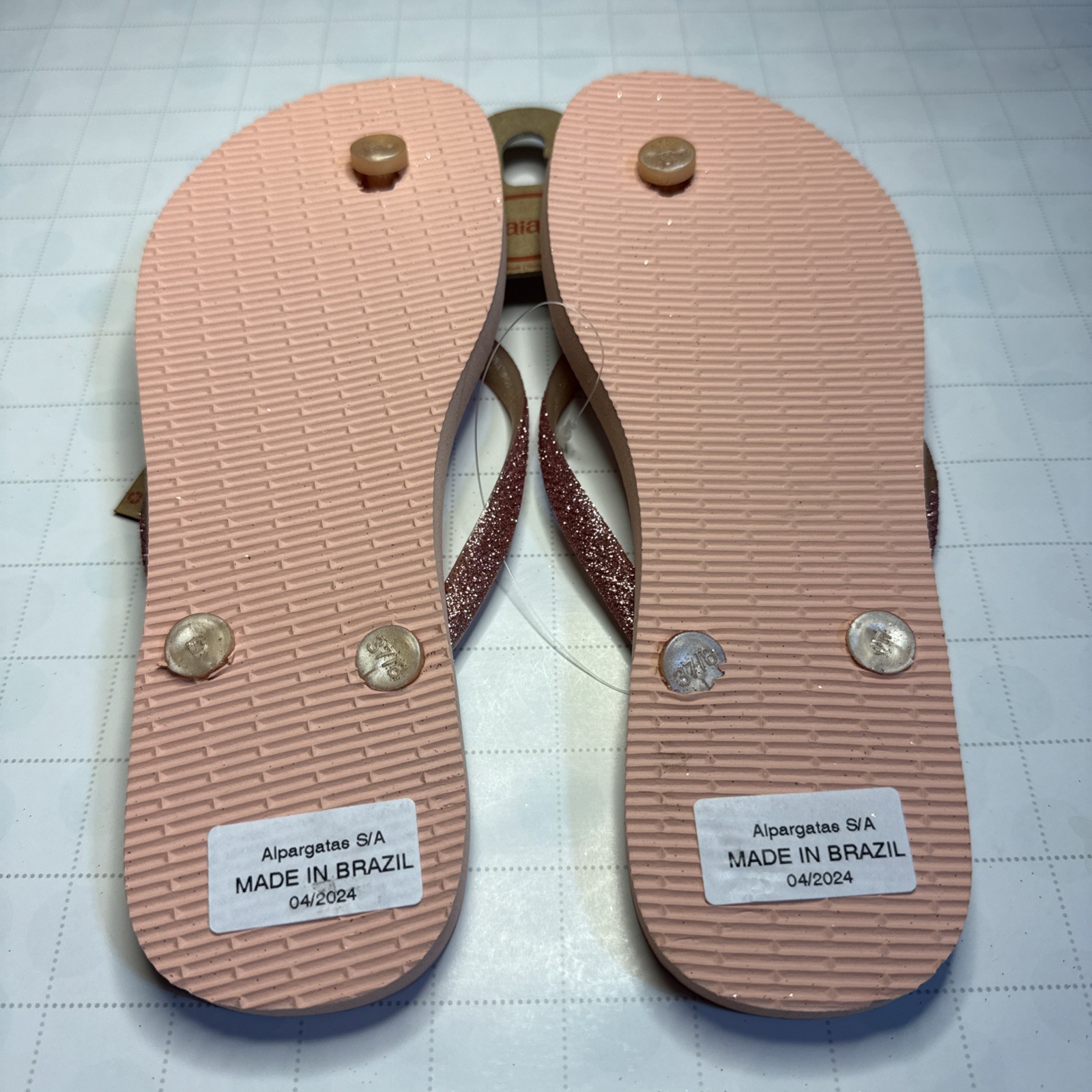 Havaianas Women’s Flip Flop Pink 4146975 Size 7/8 (NWB)