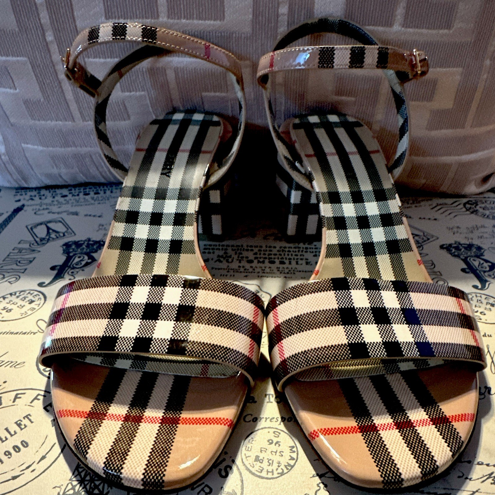 Burberry Cornwall Strap Sandals Women’s Beige/Black/Red/White
