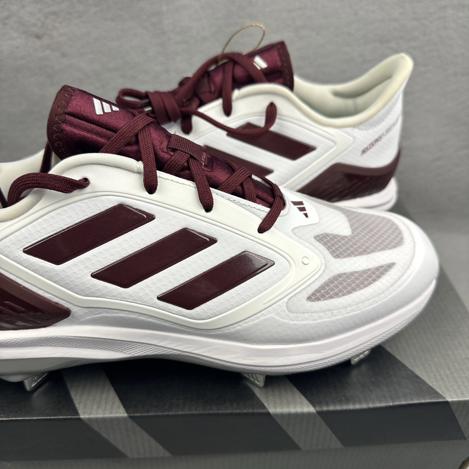 Adidas Purehustle 3 Elite Softball Cleats Womens 10 IG7131 New in Box Spikes