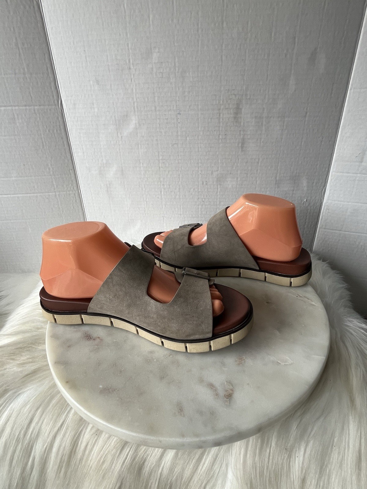 MIA Leila Women’s Size 8.5 Beige Brown Slide Sandals Double Straps and Buckle