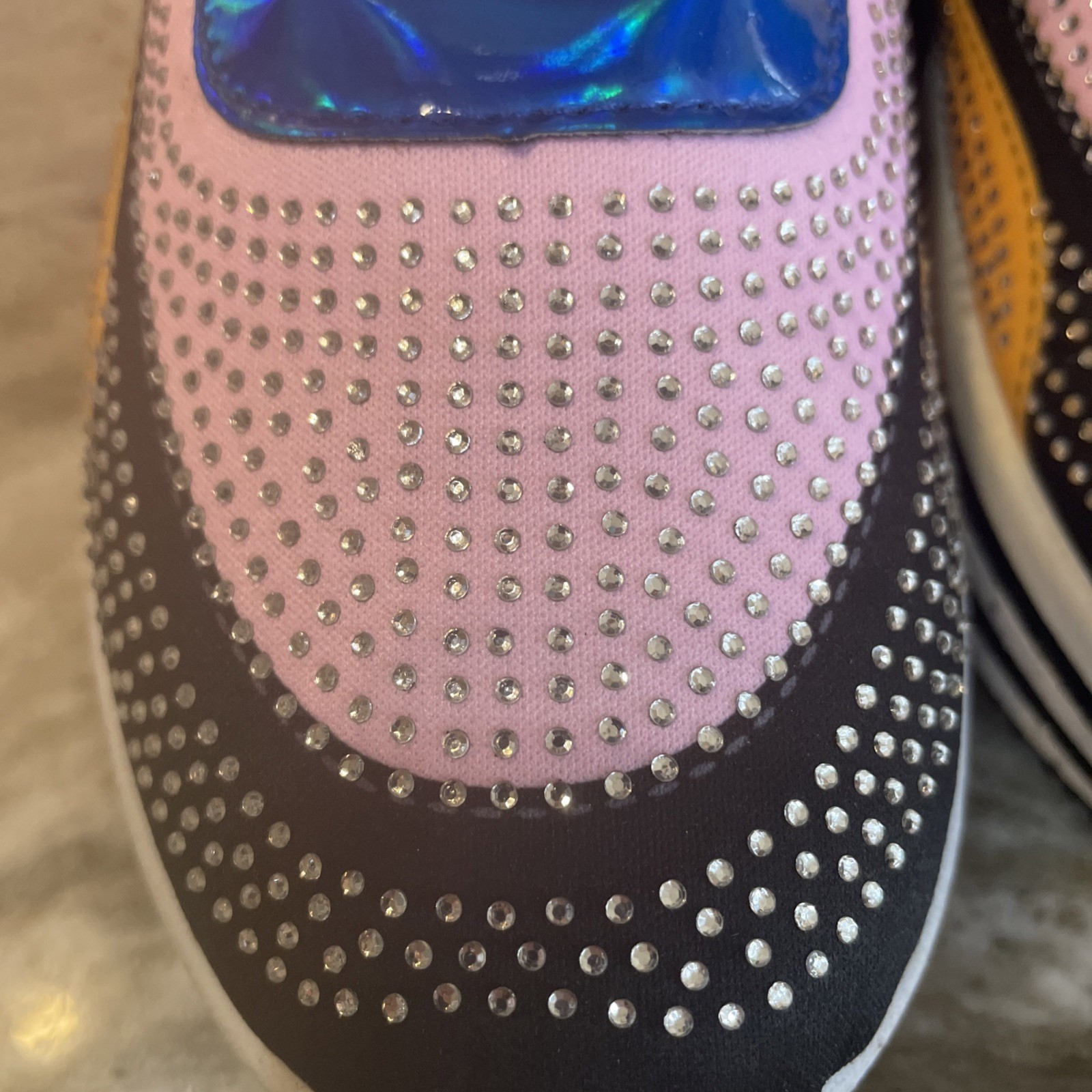Rouge Liuliu Multicolored Bling Tennis Shoes Streetwear Size 9 Hip Hop Sparkle