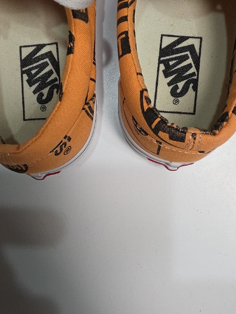 Vans Era ‘Logo Mix’ Tangerine Orange Black Low Top Sneakers – Size 7.5