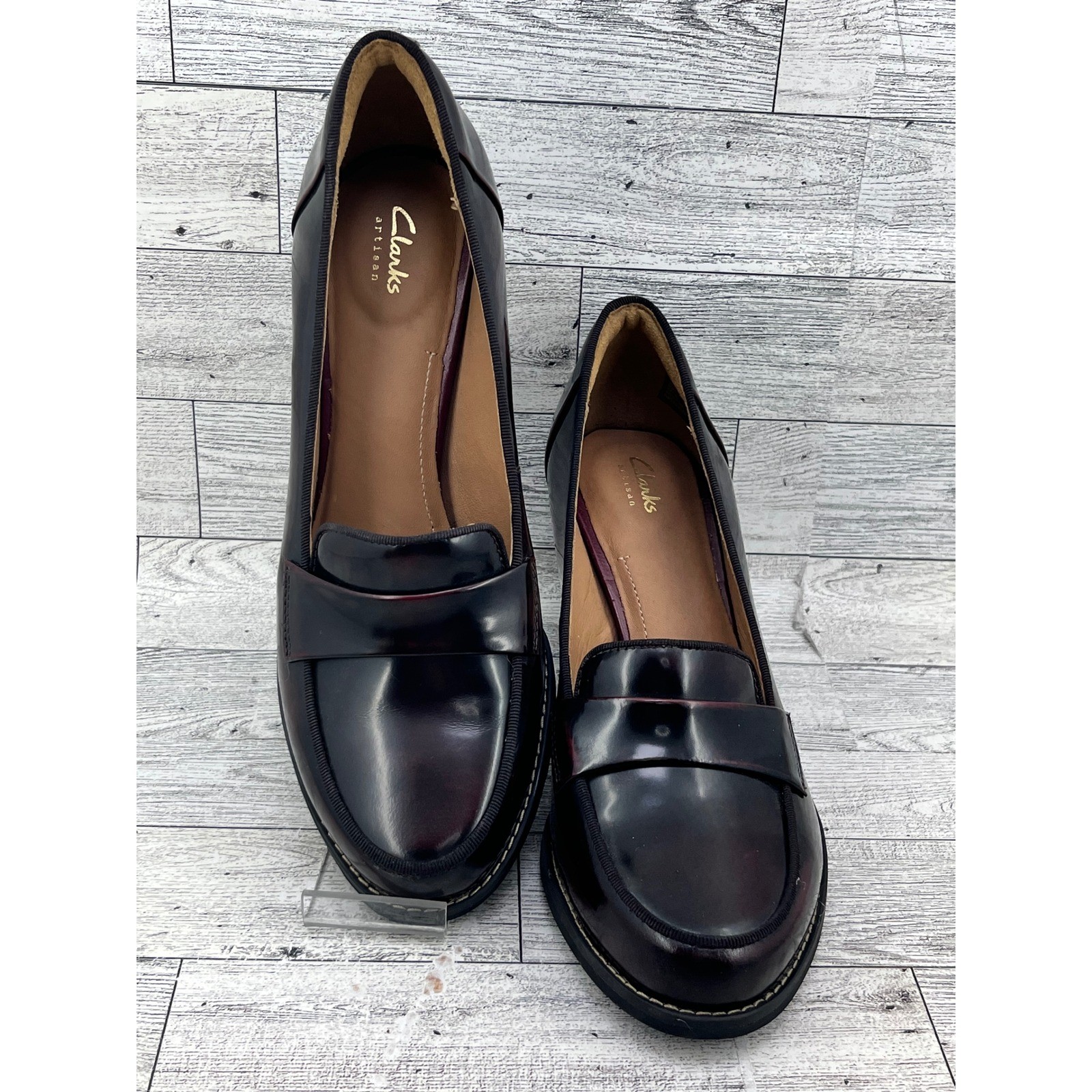 Clarks Artisan Women Burgundy Leather Block Heel Penny Loafers Size 6M