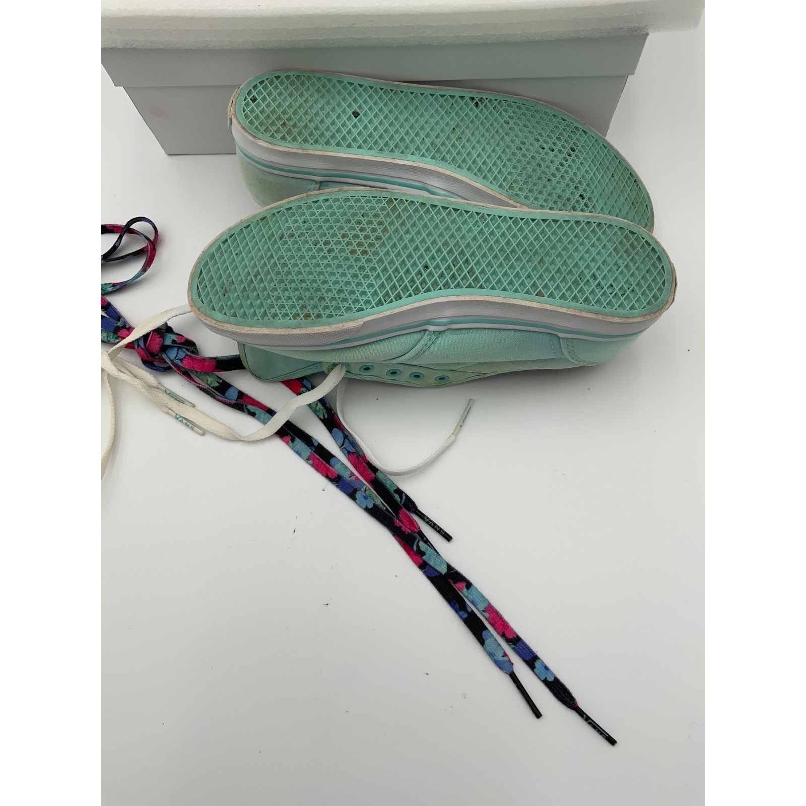 Vans Atwood Low Mint Green Floral Sneakers Womens 6.5 VN-0U4IATE