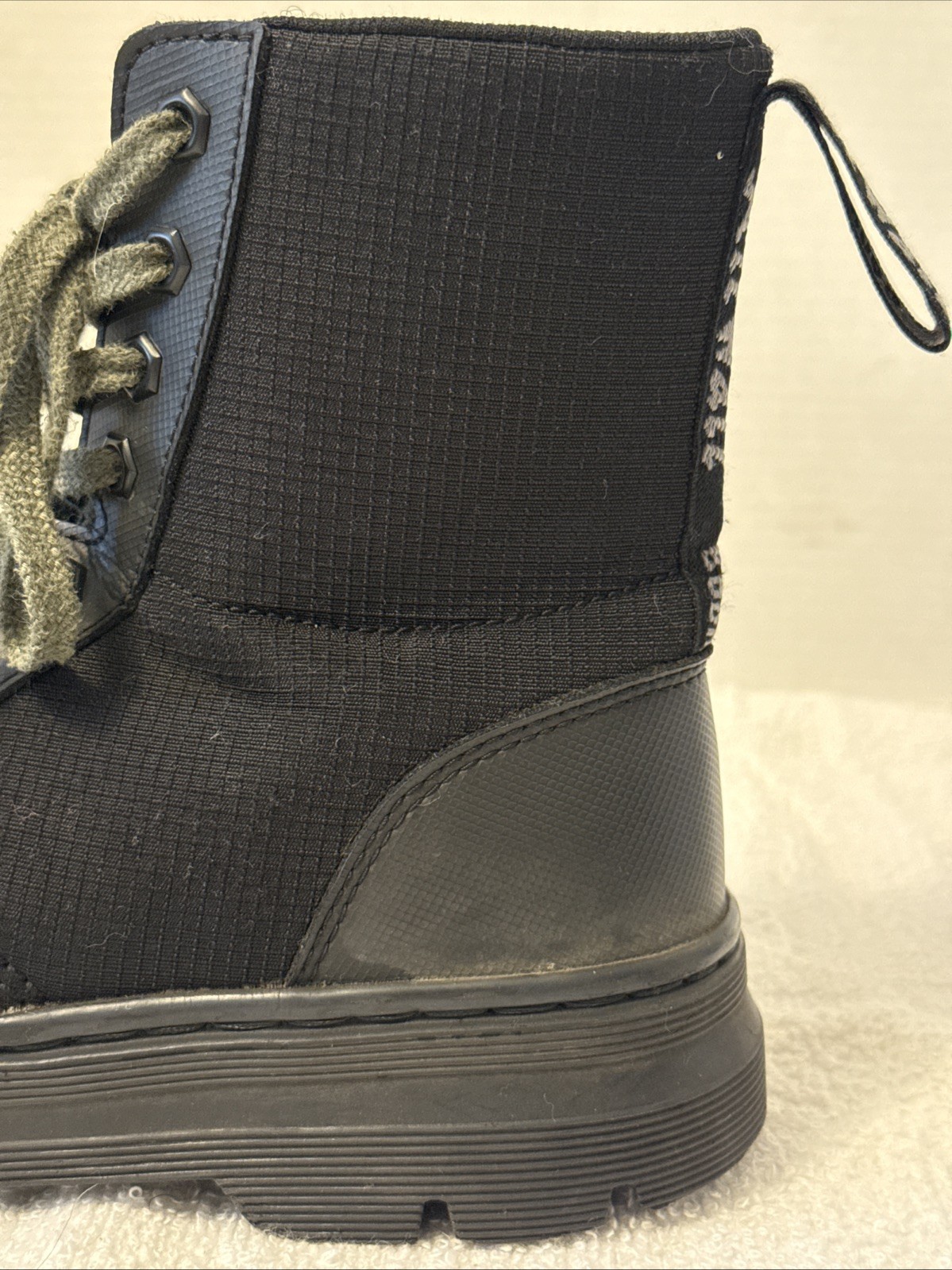 Dr. Martens Combs II 8 Eye Utility Lightweight Black Combat Boots Size M 9/W 10