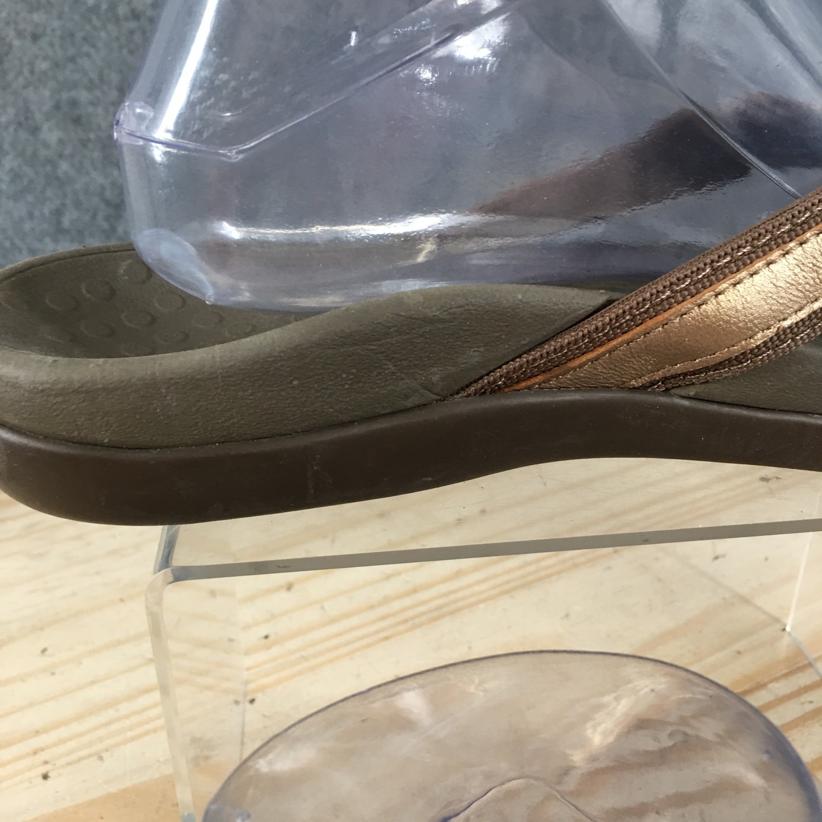 Vionic Sandals Womens 9 Tide II Orthotic Flip Flop Comfort Casual Bronze Brown