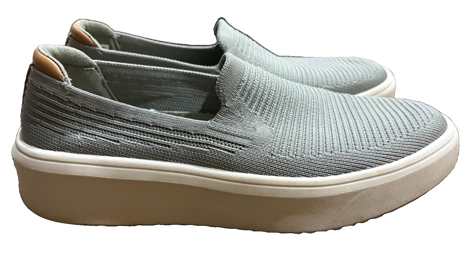 Skechers Women’s Court Break – A-Okay Slip-On Platform Sneaker size 7 olive
