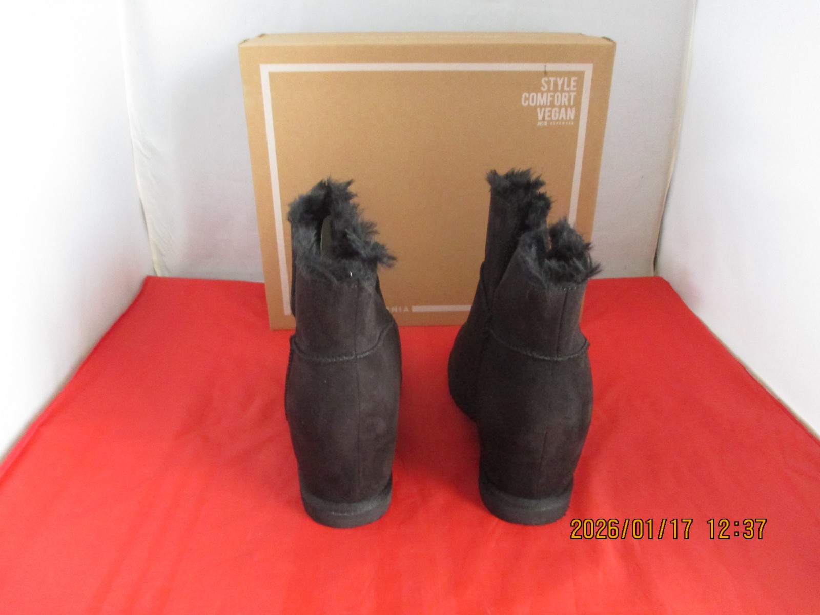 BC Undecided Vegan Suede Wedge Ankle Booties $109 – US Size 8 1/2 – Black – 1425