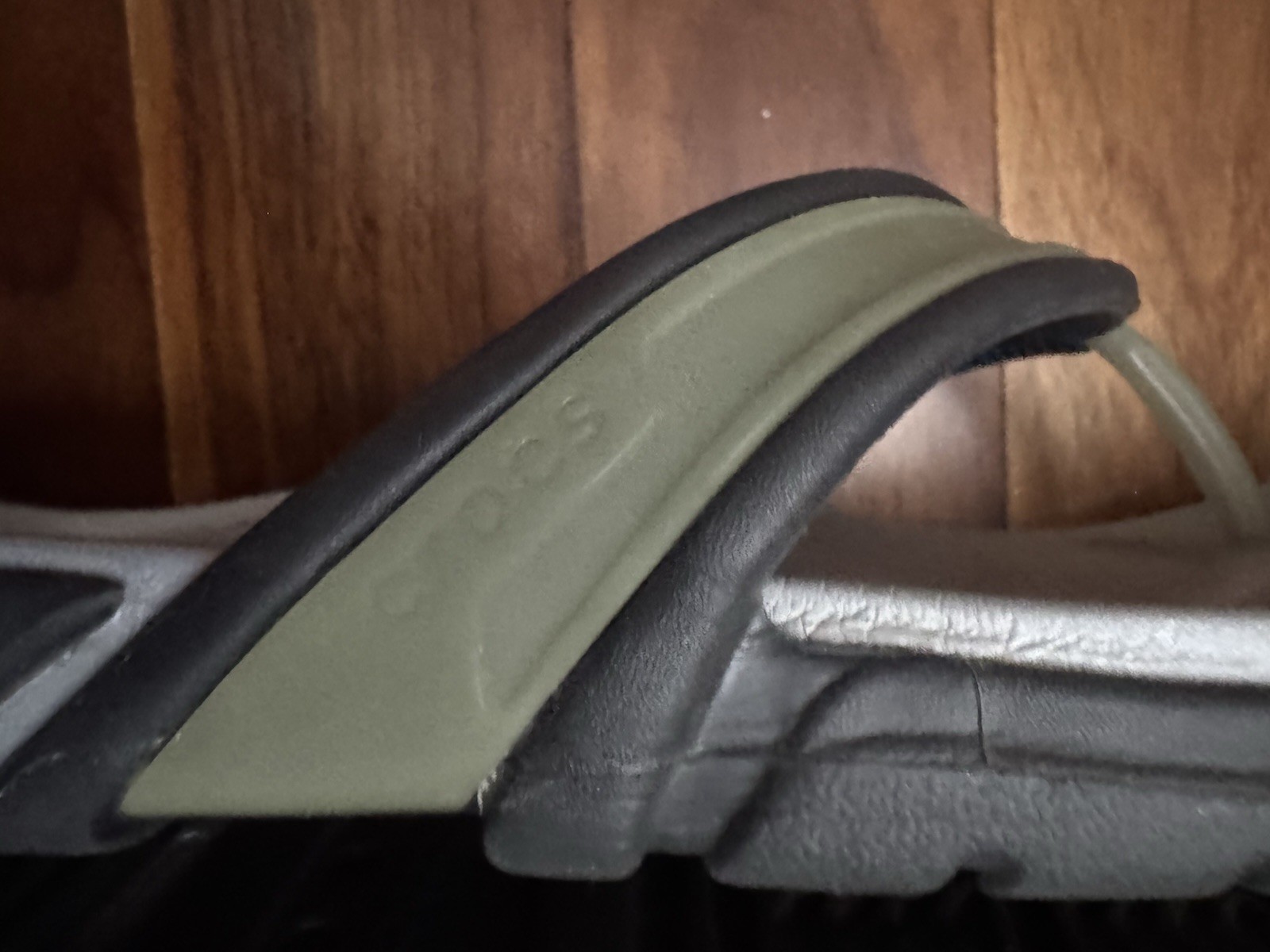 Crocs Croslite A9 Flip Flops Sandals Thong Unisex SZ M7 W9 Green Gray Navy Blue