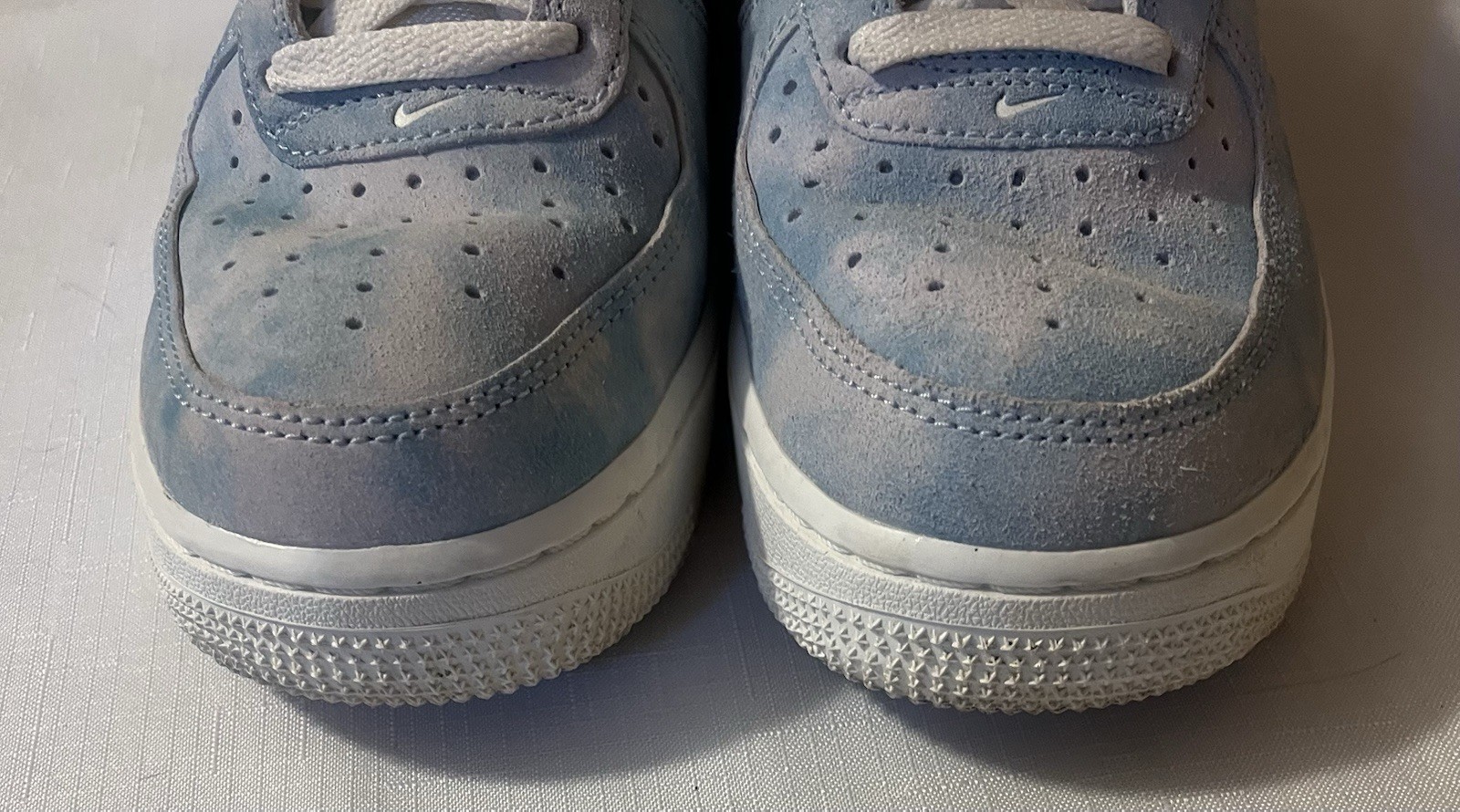 Nike Air Force 1 ’07 SE Clouds Celestine Blue Sail Suede FD0883-400 Women’s Sz 9