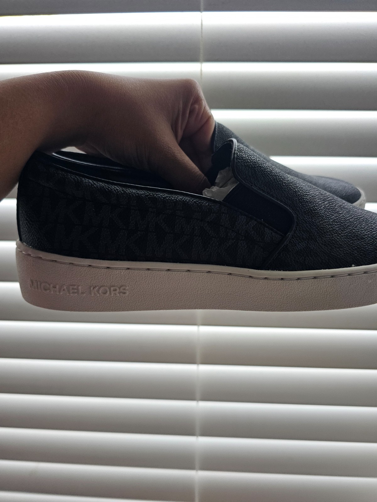 Michael Kors Keaton Womens Shoes Sz 6.5 M Black Signature Logo Slip On Sneakers