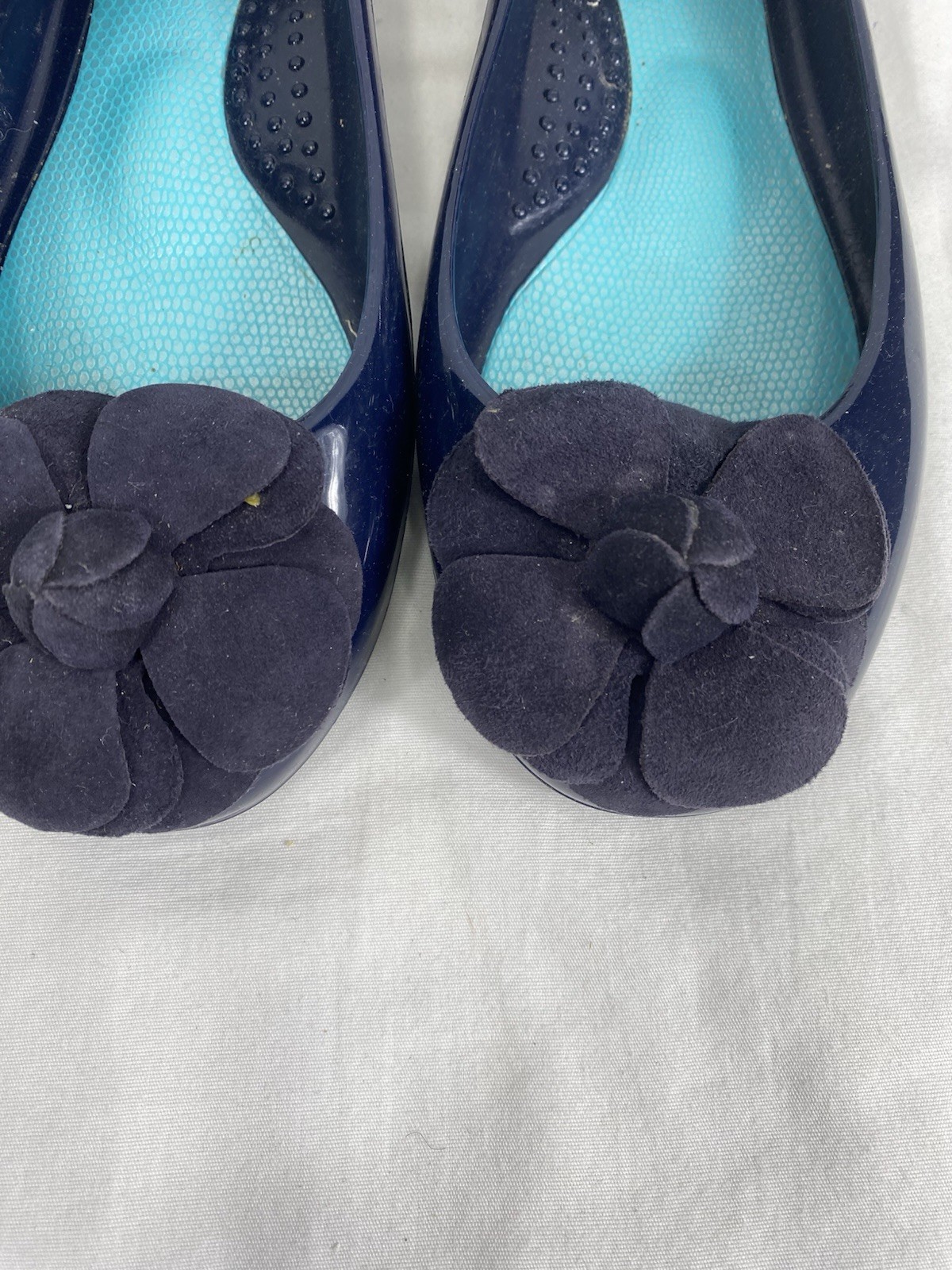 Oka B Flats Women Size 8 Jelly Shiny Blue With Flower Ballet Slip On Rubber
