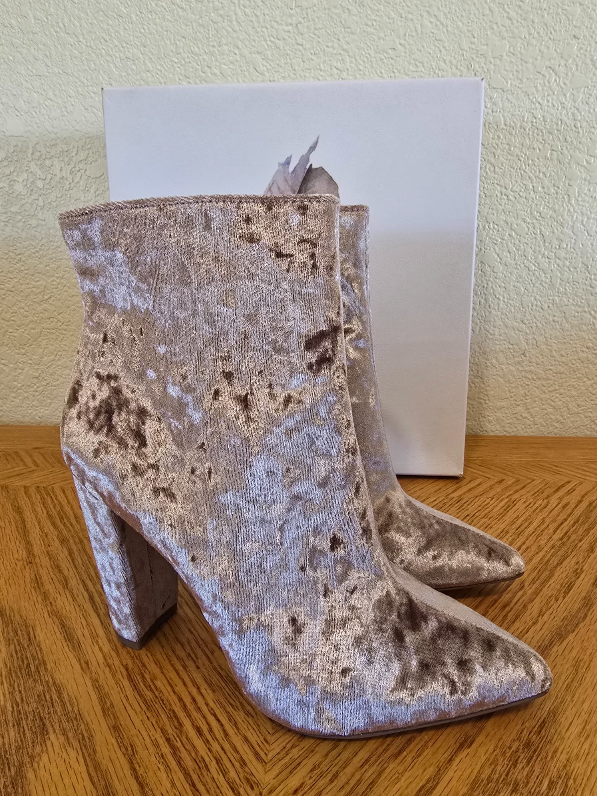 Jessica Simpson Teddi Ankle Boots Booties Cashmere Mauve Velvet sz 6.5 New