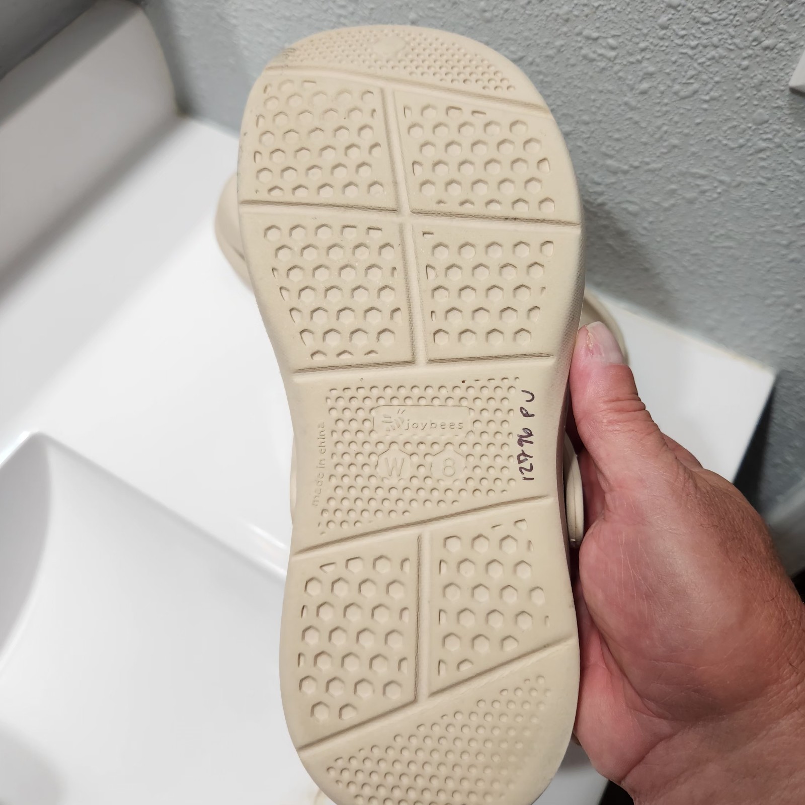 Joybees Womens Cream Alternative/Crocks Sx 8