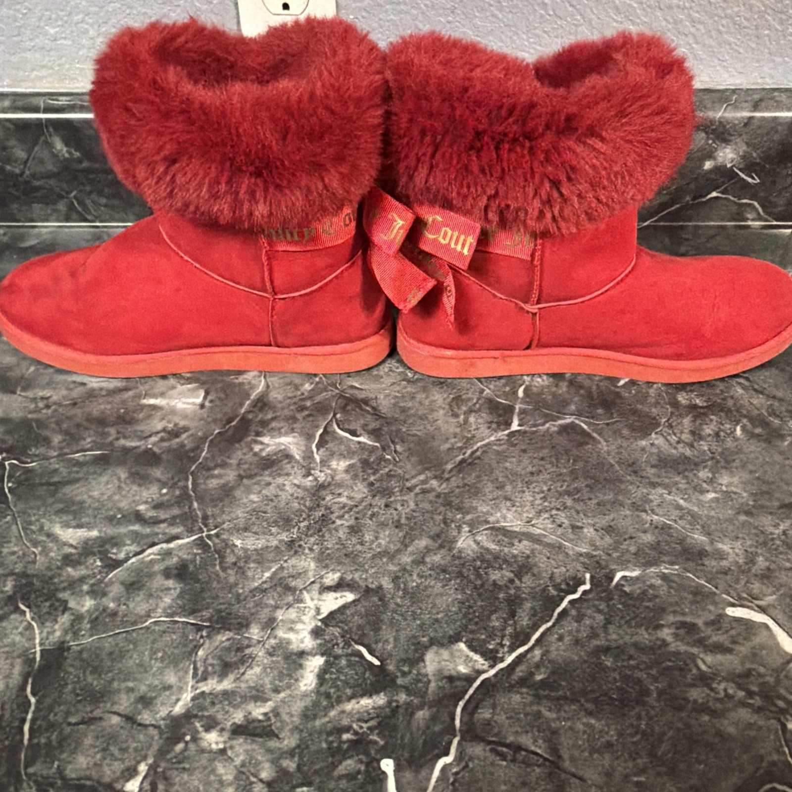 Juicy Couture Women’s King Cozy Cold Weather Booties Red Size Us7 1/2