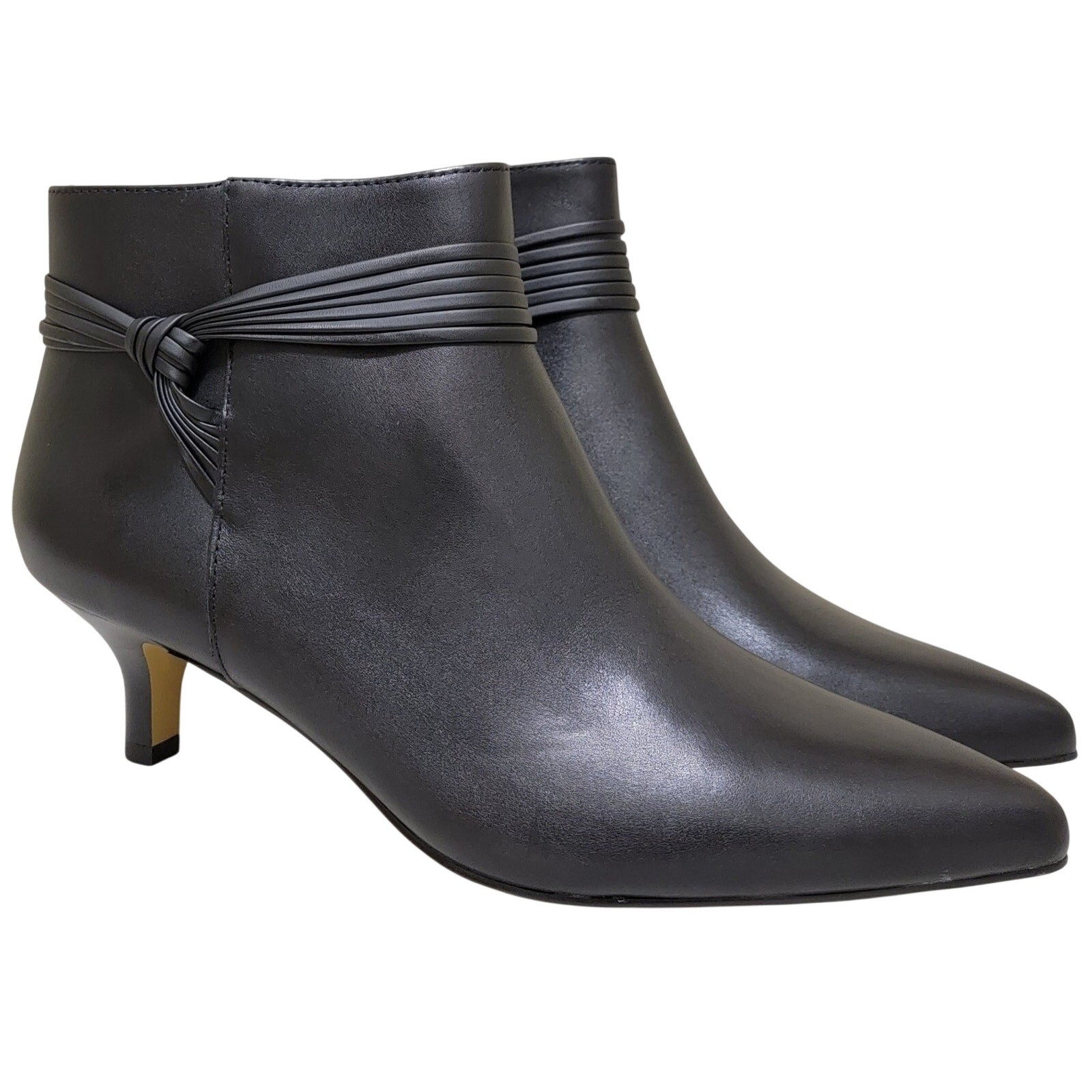 Bella Vita Women Jani Pointed Toe Ankle Booties Size US 10WW Black Leather