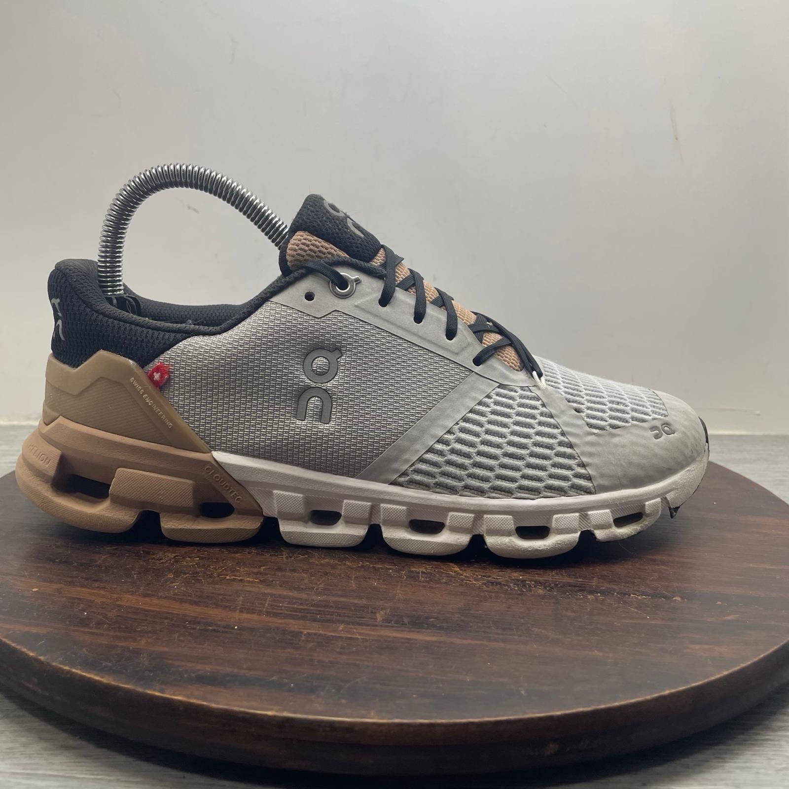 On Cloud Cloudflyer Running Shoes Womens 7.5 Sneakers Glacier Rosebrown 21.9956