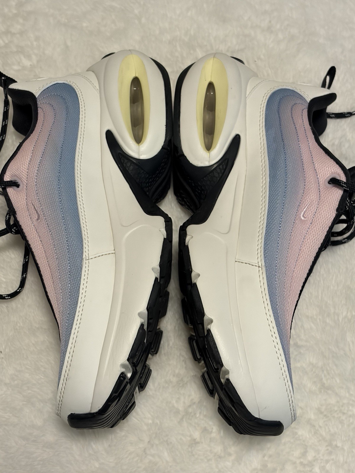 Nike Air Max Portal HV5761-133 Women’s Size 9 Pink Blue Sail Sneakers