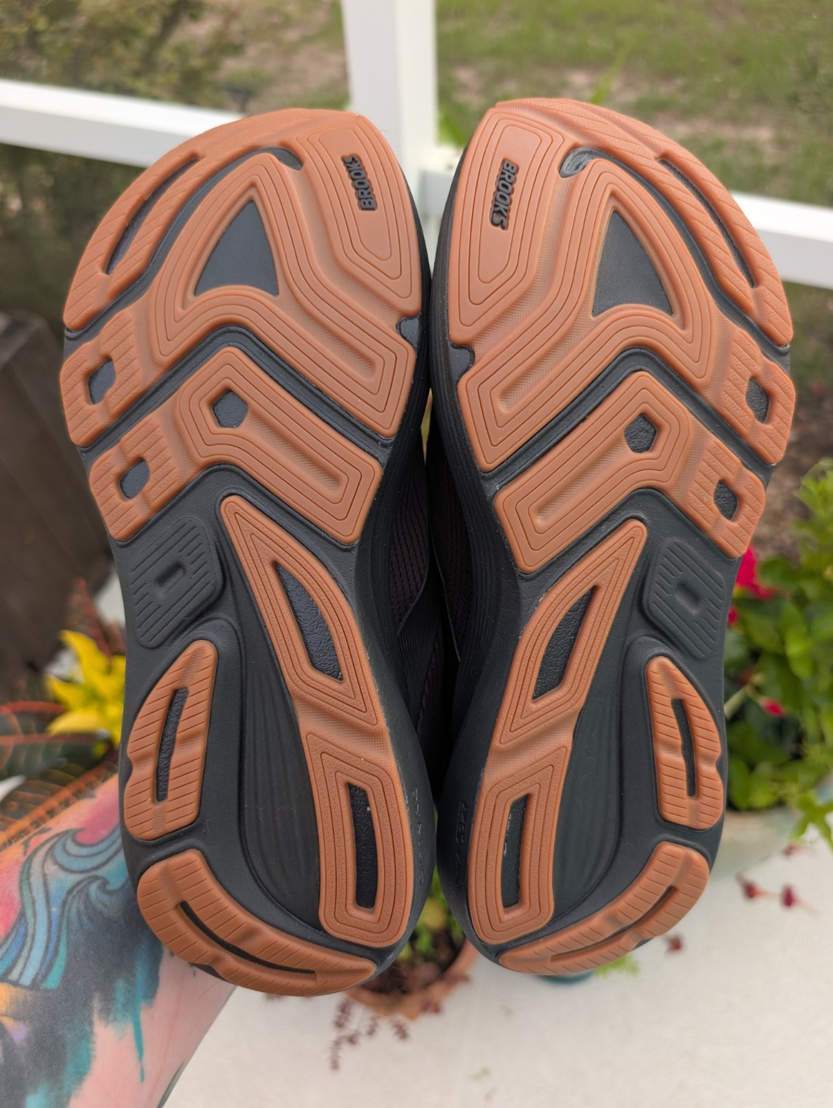 Brooks Revel 8 Running Shoes Women’s Size 9.5 Black Walking Comfort Sneakers NEW