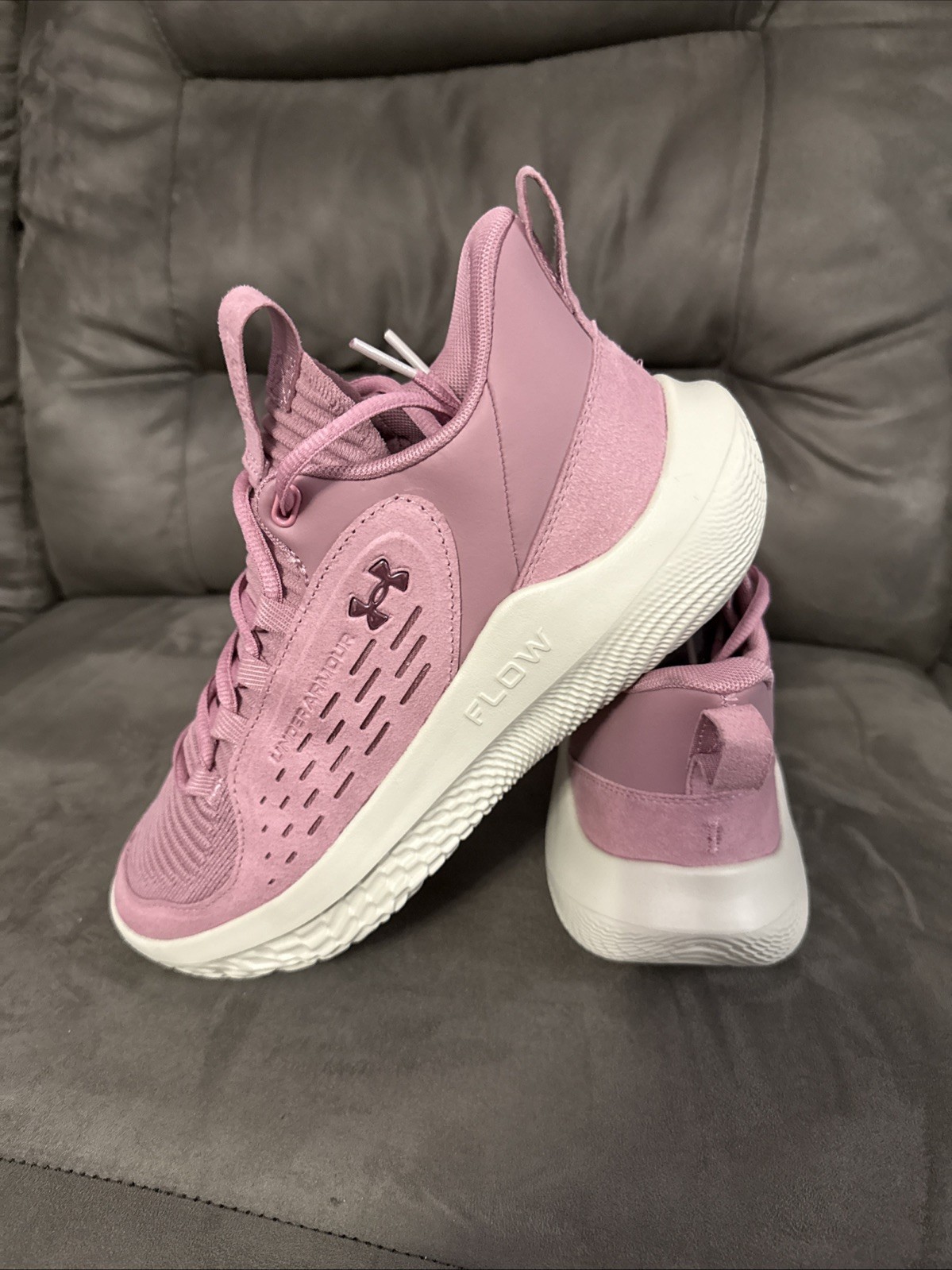 NWT Under Armour Flow Breakthru 5 Sneakers Pink/Rose 3028342-600 Women’s 10