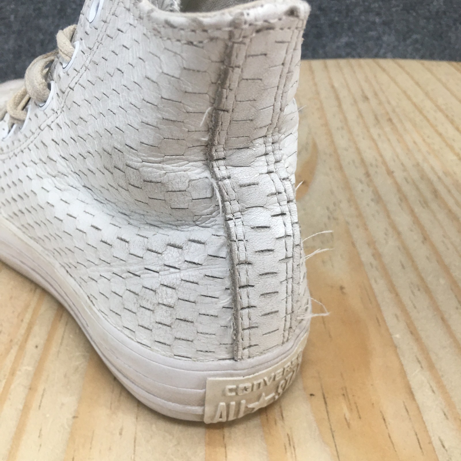 Converse Shoes Mens 4 Womens 6 Chuck Taylor All Star Hi-Top Sneaker White Casual