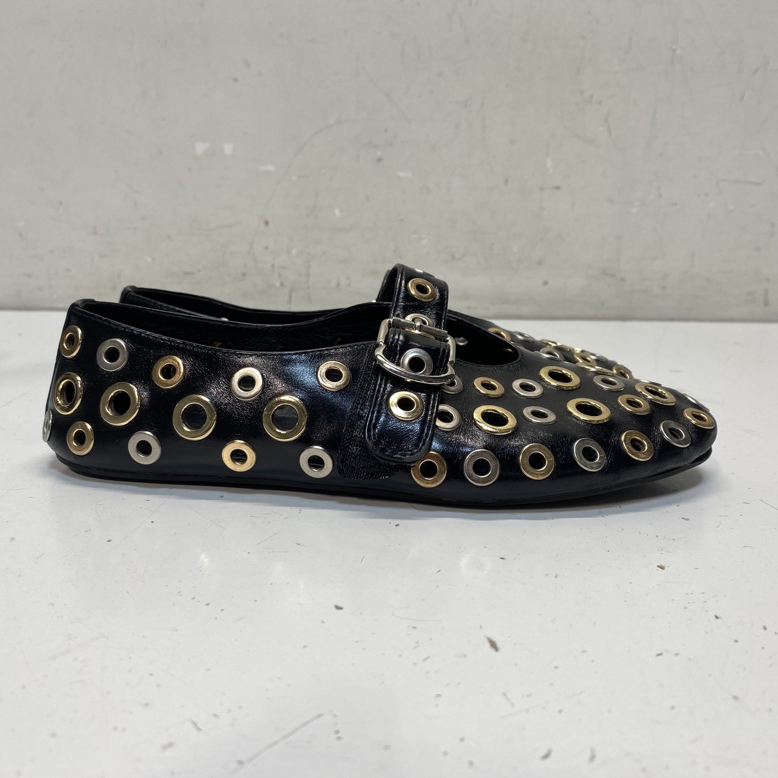 Jeffrey Campbell Black Leather Eyelet Grommet Buckle Mary Jane Flats Size 6