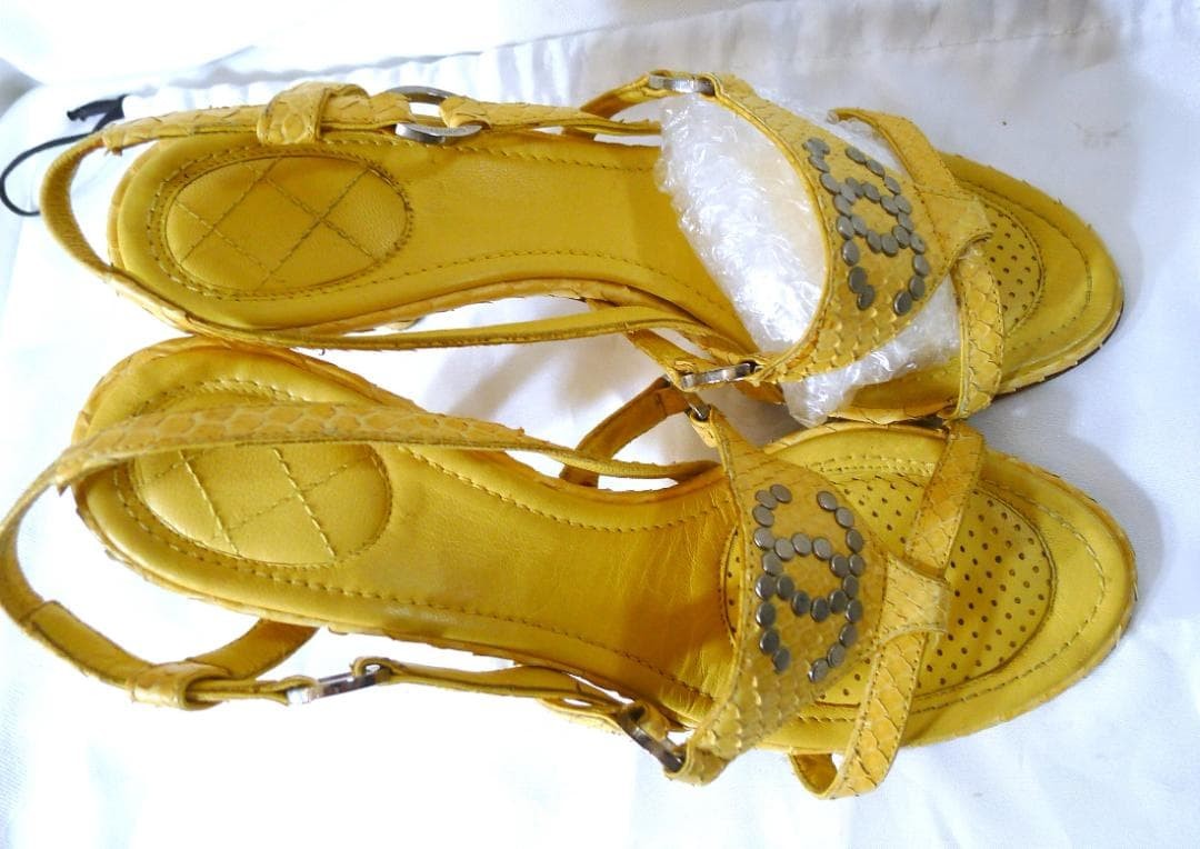 CHANEL Yellow Lizard Leather Mules 22-23cm Big COCO Mark Rare Design