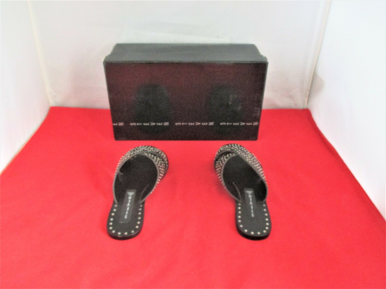 STEVEN NEW YORK Women’s Girlish Studded Flat Sandals $90 US Size 5 – Black #161