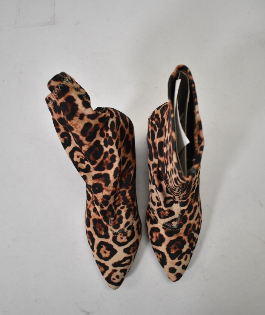 Cape Robbin Beast Leopard Print Heel Boots Size 6 Womens Man Made Fabric Upper