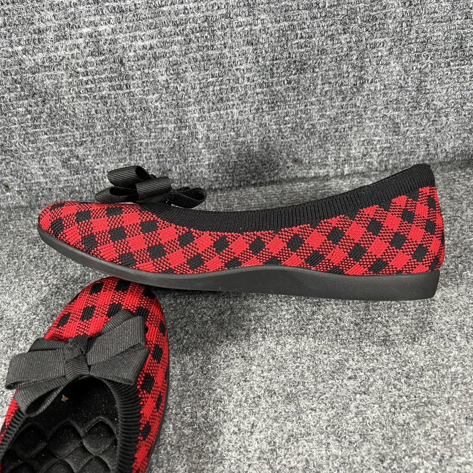 Vivaia Shoes Womens Size 9.5 Red Plaid Knit Ballet Flats Bow Eco Friendly