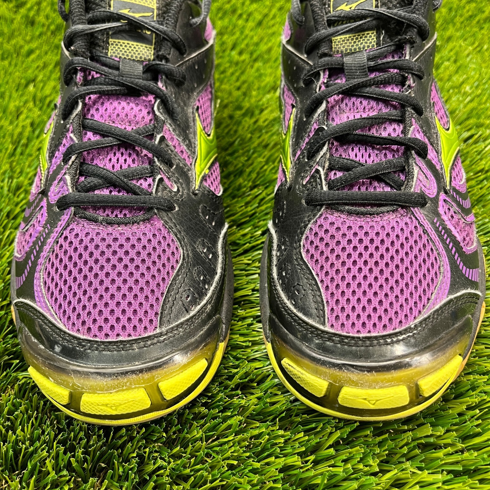 Mizuno Wave Bolt 2 Womens Size 9 Purple Black Volleyball Running Shoes Sneakers
