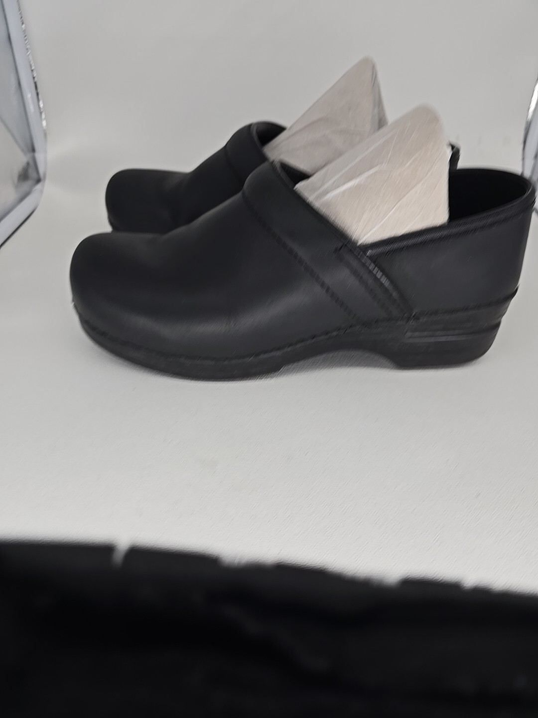 Dansko Shoes Women’s Size 38 US 7.5-8 Black Leather Nursing Clogs ~ READ SEE PIC