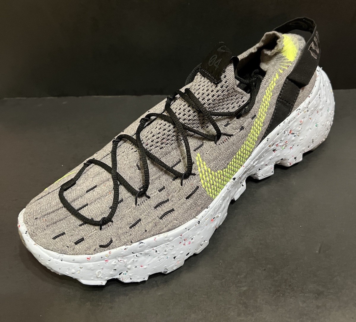 Sz 13 – NIKE WMNS SPACE HIPPIE 04 ‘THIS is TRASH-VOLT’ GRAY BLK VOLT NEW
