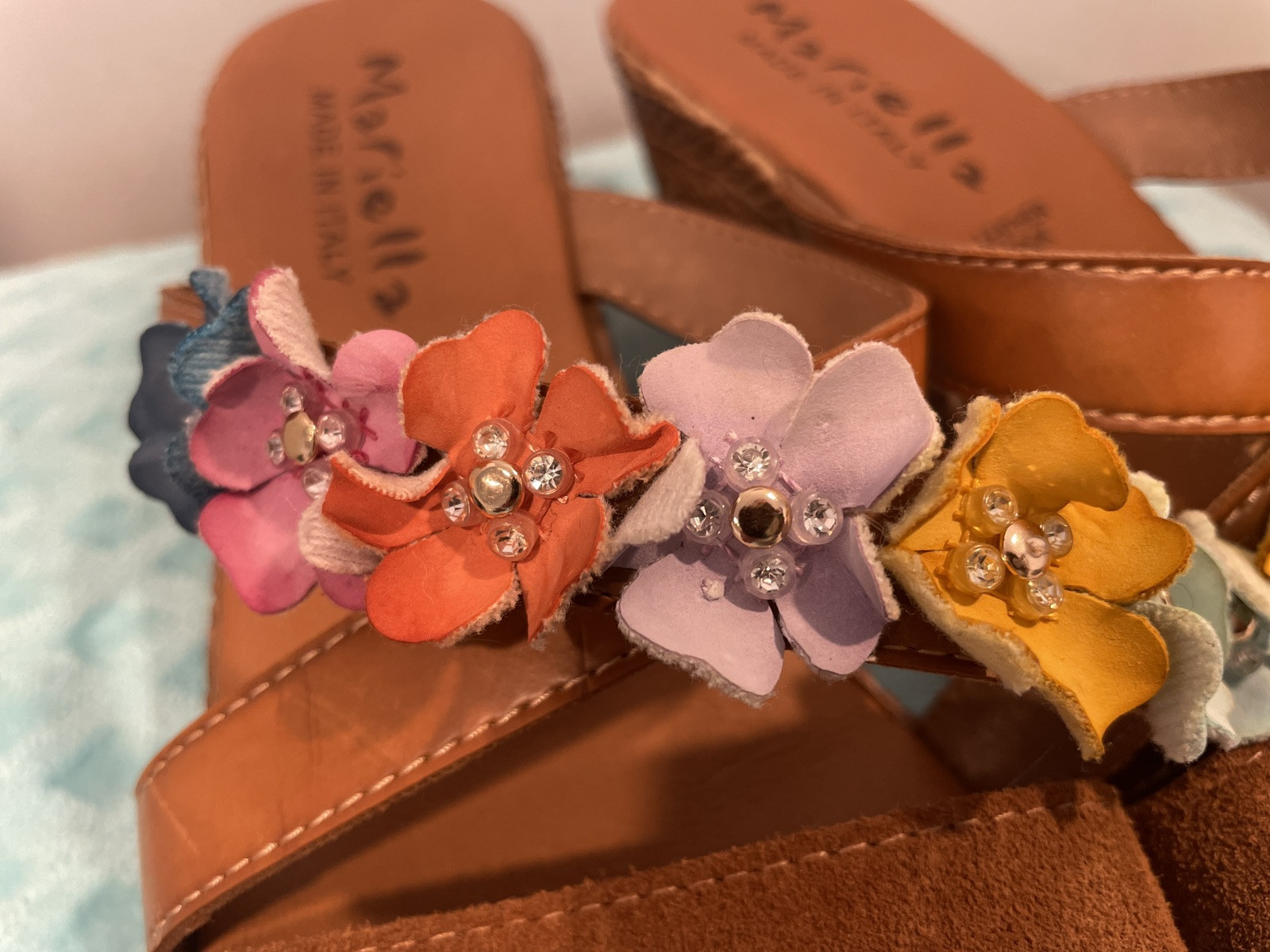 Mariella Floral Wedge Italian Leather Sandal Size 9