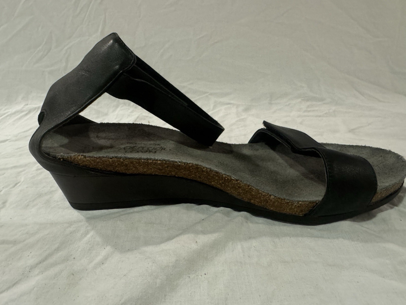 Naot Mermaid Sandals Black Leather Size 41 / 10 Adjustable Straps
