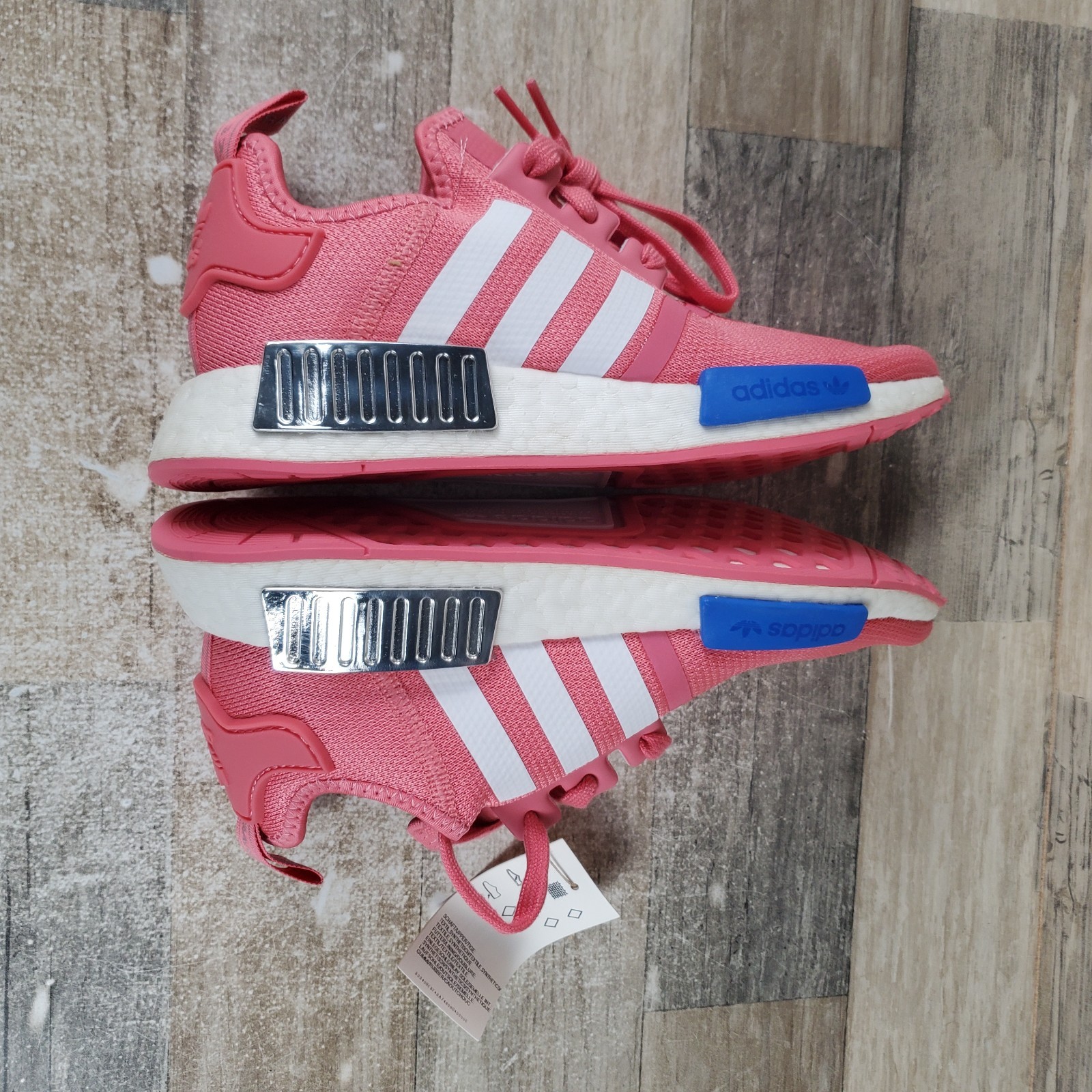 Adidas Originals NMD_R1 Womens Shoes Sz 6.5 Pink Lace-Up Low Top Sneakers