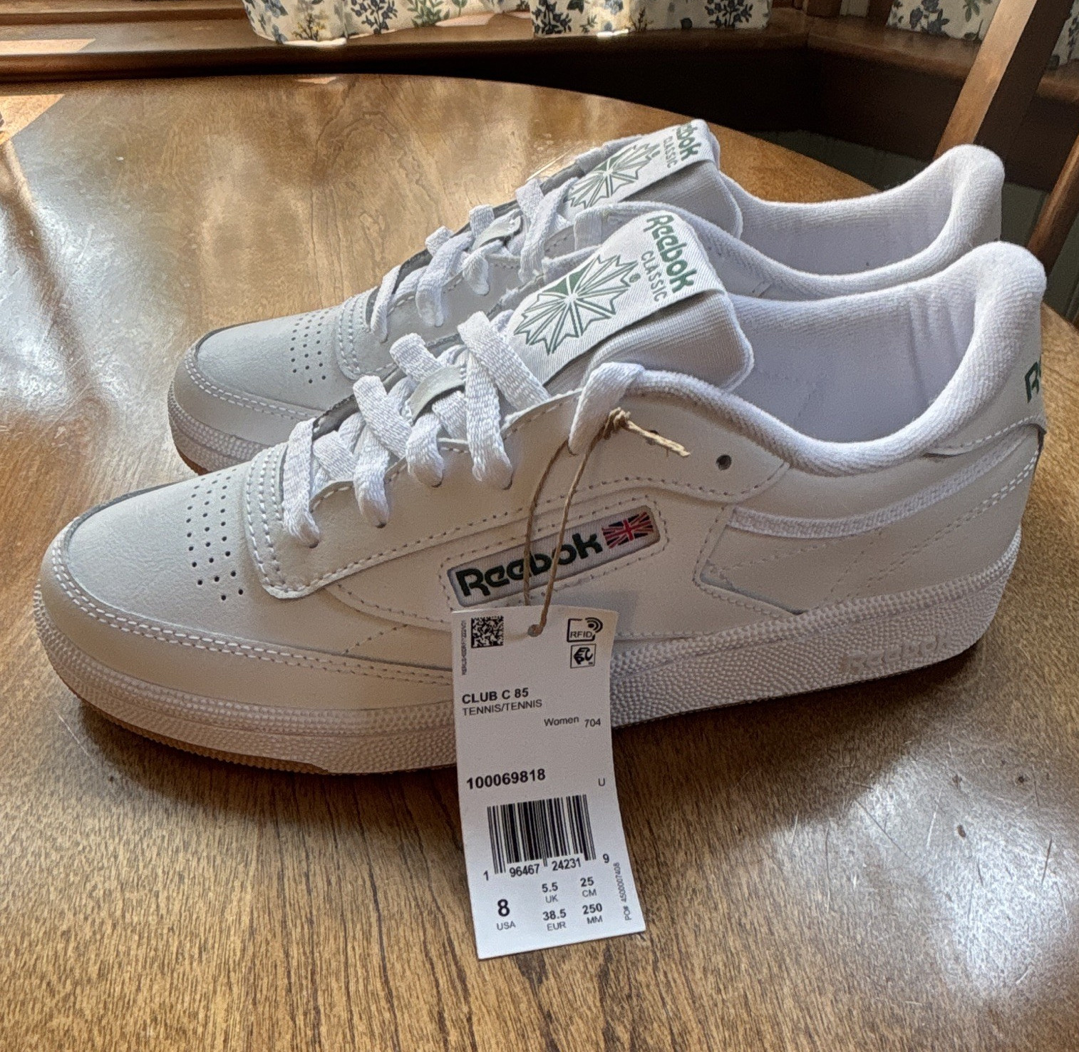 Reebok Club C 85 Women’s White/Green Low Top Lace-Up Tennis Sneakers size US 8