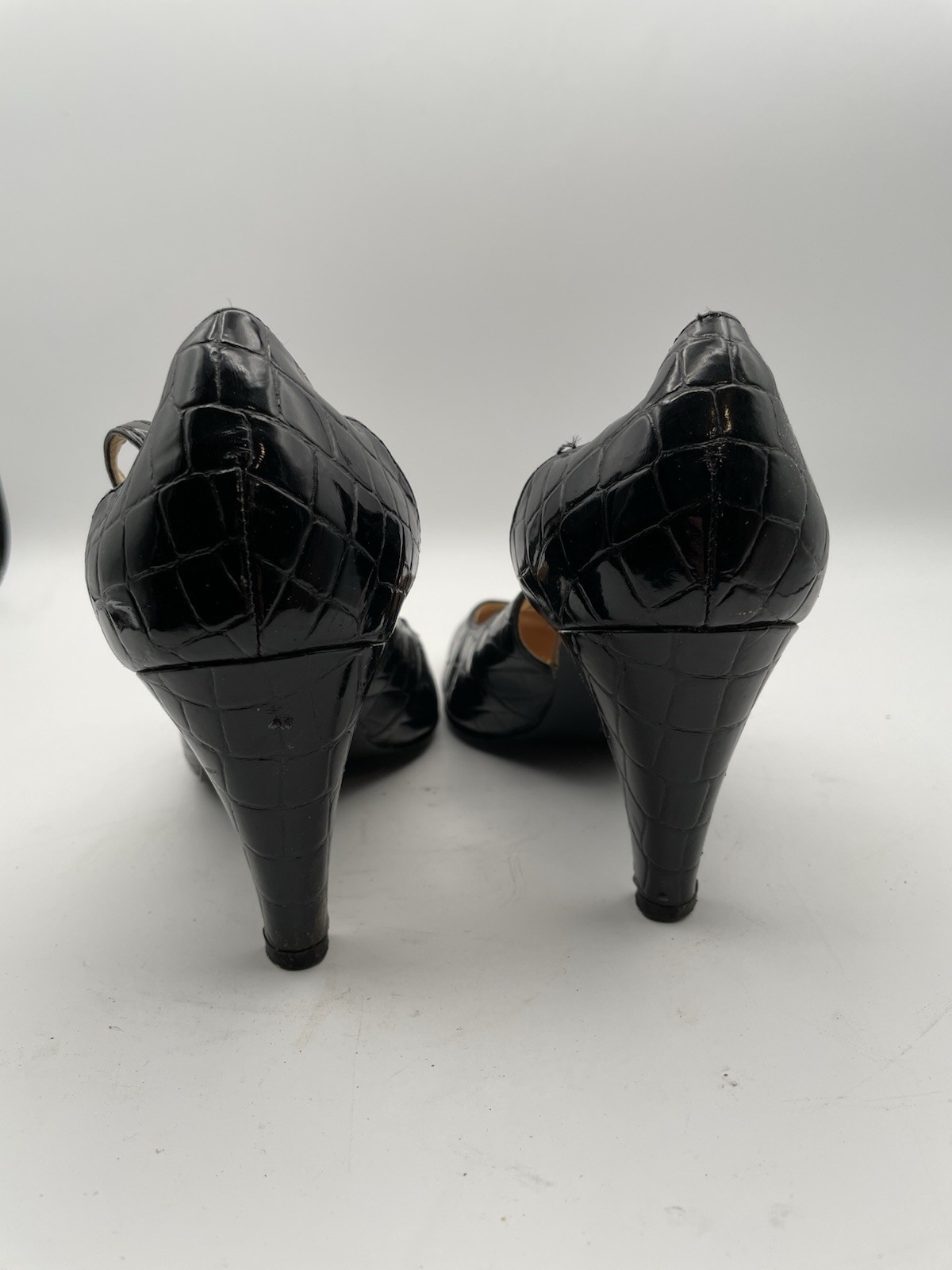 Nine West Black Alligator Look Round Toe Kitten Heel Women Size 8